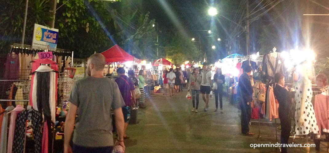 Talad-Gao-Road-Night-Market