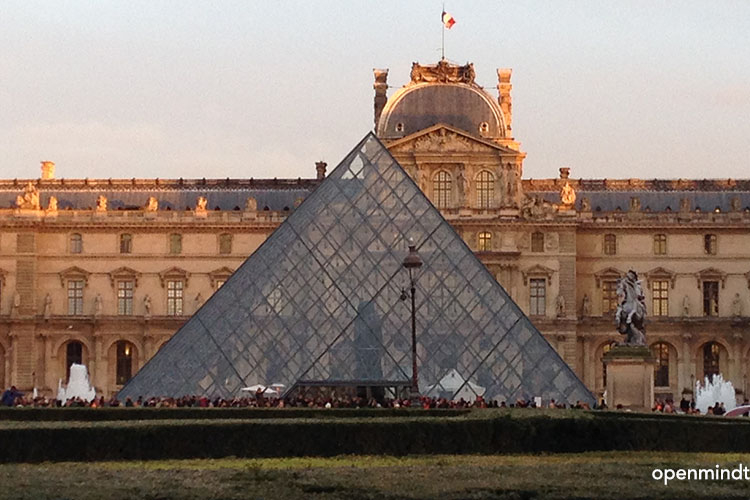 France-Louvre-Paris