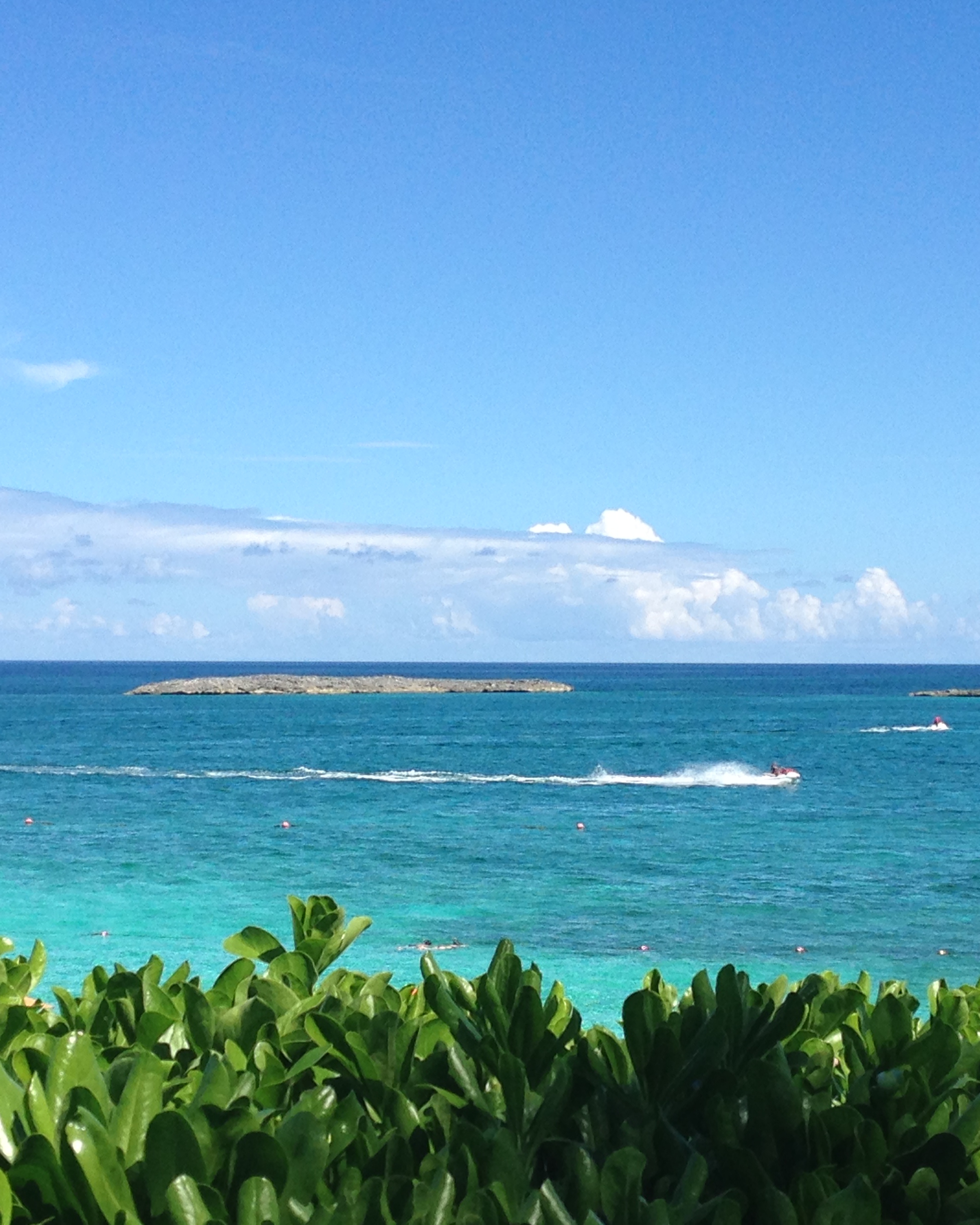 sea-nassau-bahamas