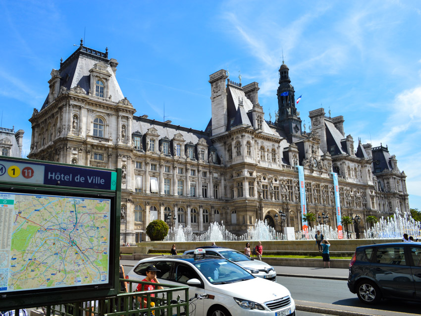 hotel-de-ville-paris-france