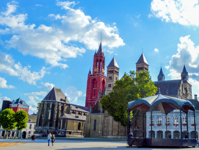 maastricht-market-place