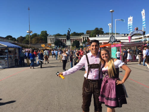 jeremy-ina-oktoberfest